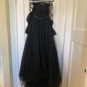 Brand New! Elegant &sexy shoulder off dress with cape-Small